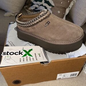 UGG Tazz BRAND NEW Hickory color